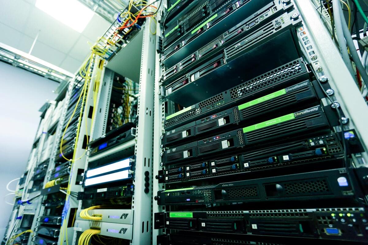 Cisco "Unsupported Transceiver" Error: How to Run Third-Party SFPs on Cisco Switches