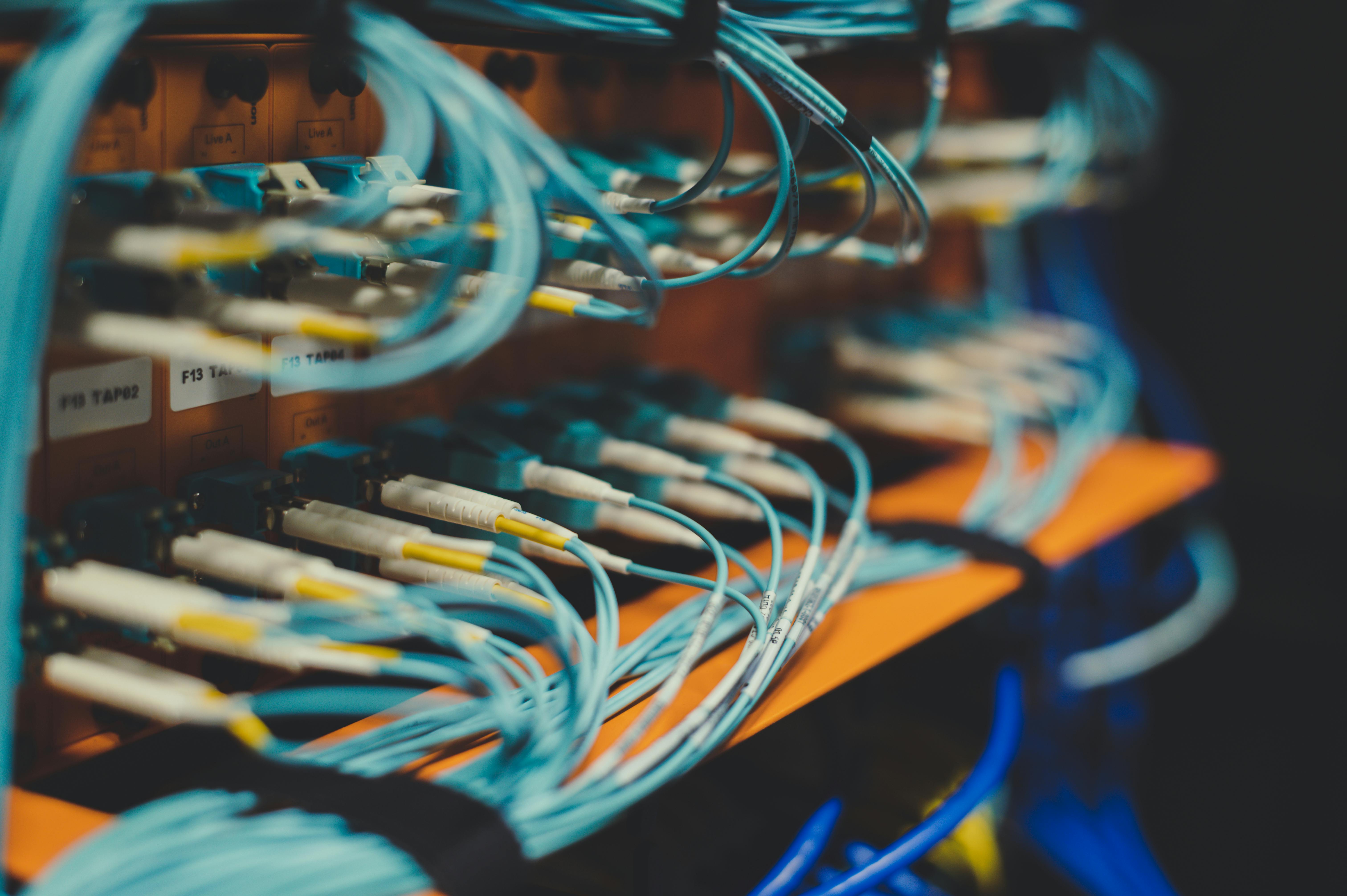 Buying Compatible Optics in a Shortage Year: 5 Lessons From a Multi-Vendor Deployment in Central Europe